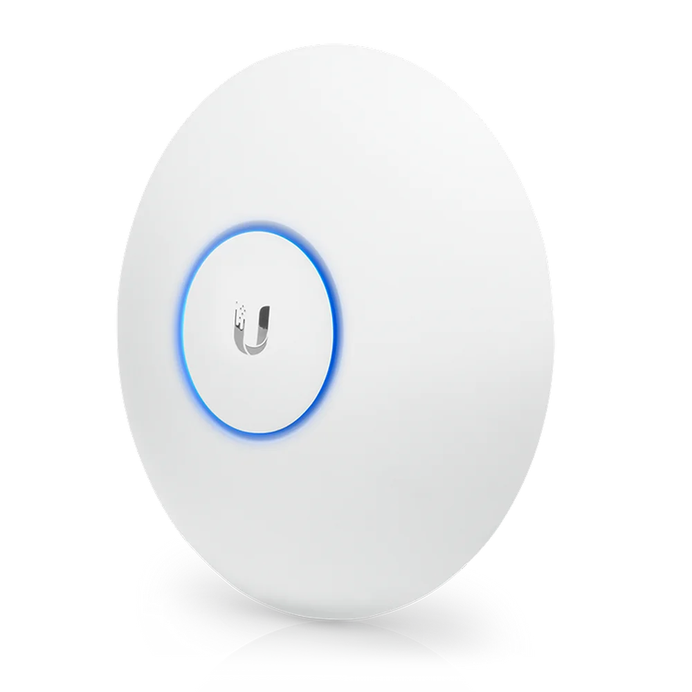 Точка доступа Wi-Fi Ubiquiti UniFi AP AC Long Range (UAP-AC-LR) Ubiquiti точка доступа 2.4/5 ГГц, 802.11a/b/g/n/ac, MIMO 3x3, 20 |UAP-AC-LR| дБм, 1x 1GLAN, максимальное энергопотребление 6,5 Вт, RTL {10} (023507)