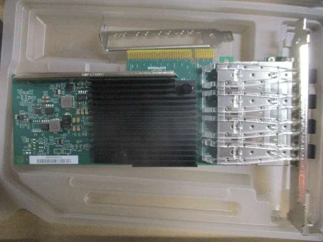 Сетевой адаптер Intel Ethernet Converged Network Adapter X710-DA4, 10Gb Quad Ports SFP+, transivers not included, LP and FH brackets included 3