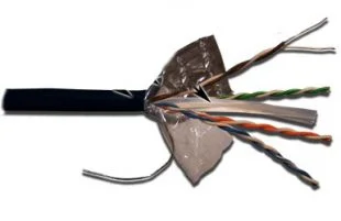Кабель Кабель LANMASTER U/UTP, 4 пары, кат. 6, с перегородкой, 550Mhz, PE, внешний, с водоблок. слоем, 305 м